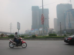 Air pollution in Hanoi - KL99 là cổng game giải trí trực tuyến hàng đầu hiện nay Part 2 Sample Answer