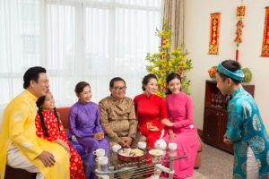 Nguồn gốc phong tục chúc Tết của người Việt Nam
