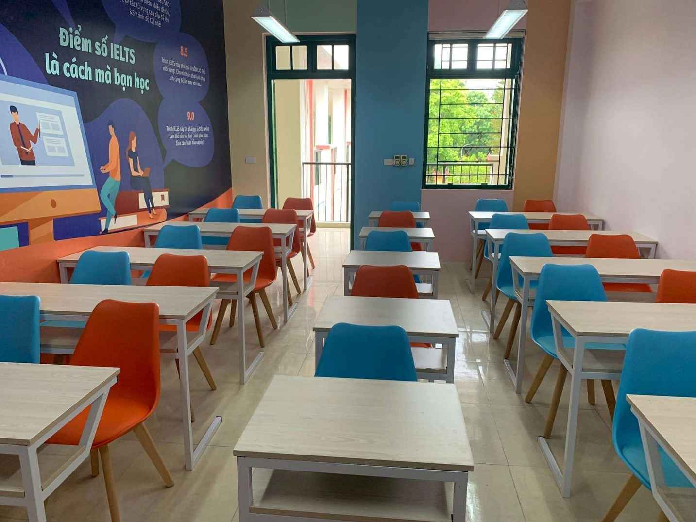 smartcom-ban-giao-phong-hoc-ielts-dat-tieu-chuan-5-sao