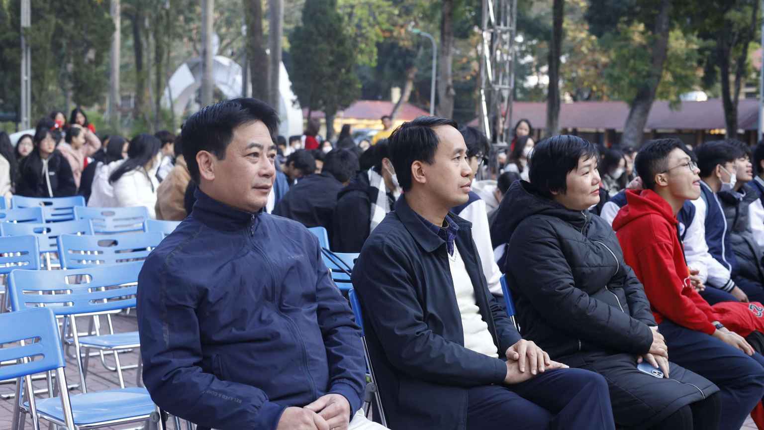 RỘN RÀNG KHÔNG KHÍ GIÁNG SINH 2023 CÙNG TRƯỜNG THPT XUÂN ĐỈNH
