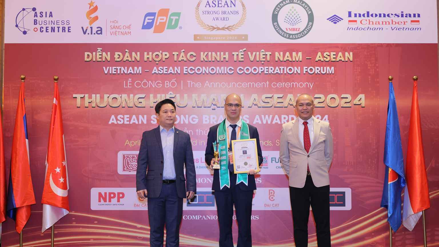 top-10-thuong-hieu-manh-asean-min