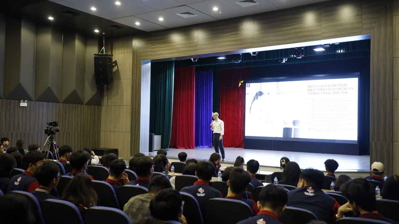 Đào tạo khai phóng tiềm năng IELTS GEN 9.0 tại THPT Xuân Đỉnh