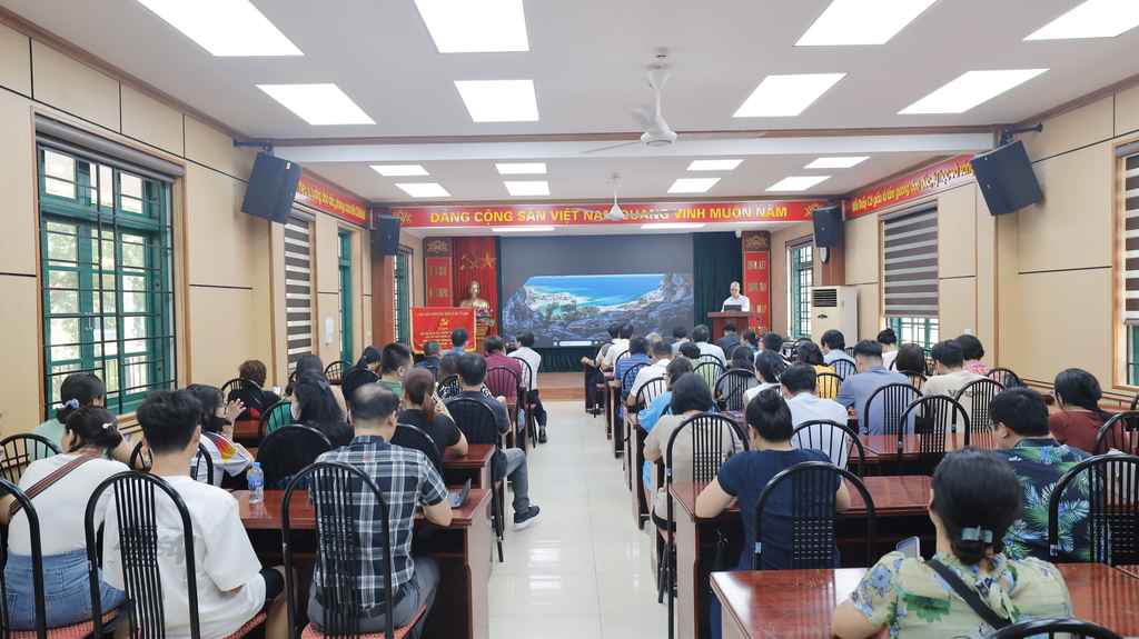 Hội thảo chương trình liên kết quốc tế tại THPT Xuân Đỉnh